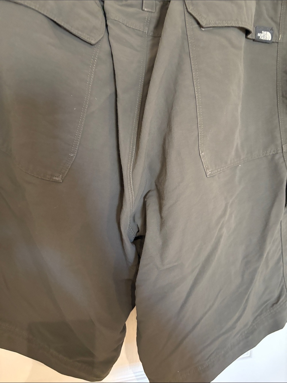 The North Face Men's Olive Green Shorts - Picture 8 of 8